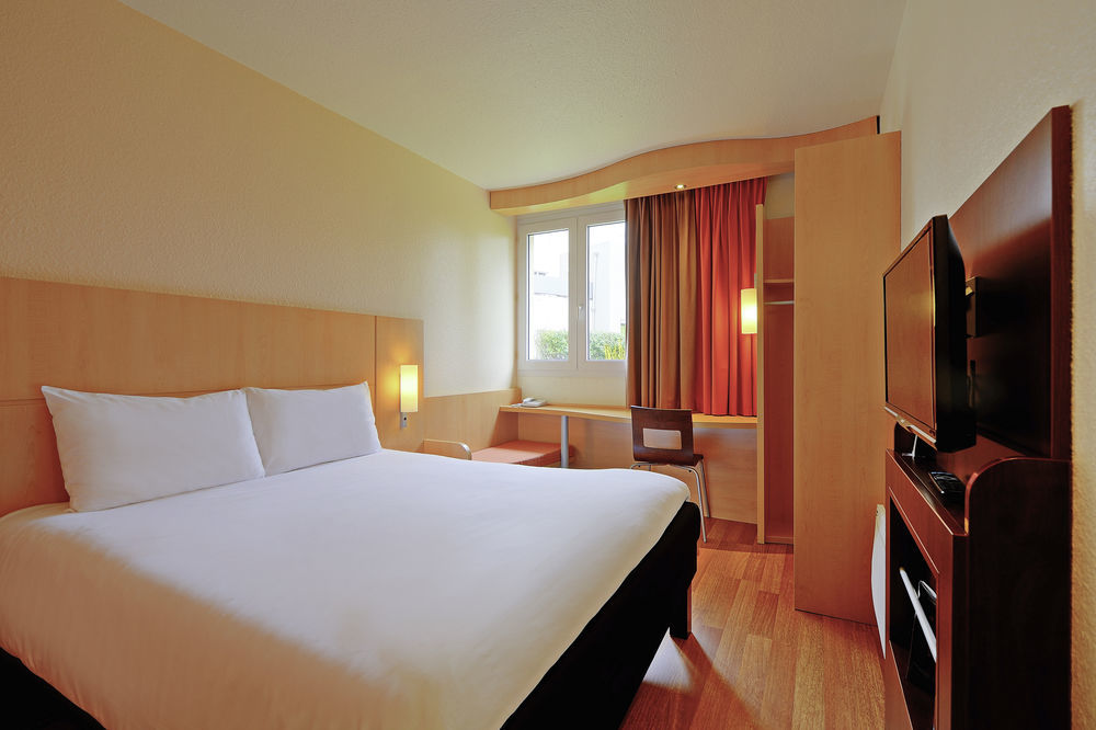 Ibis Geneve Petit Lancy Hotel Ngoại thất bức ảnh