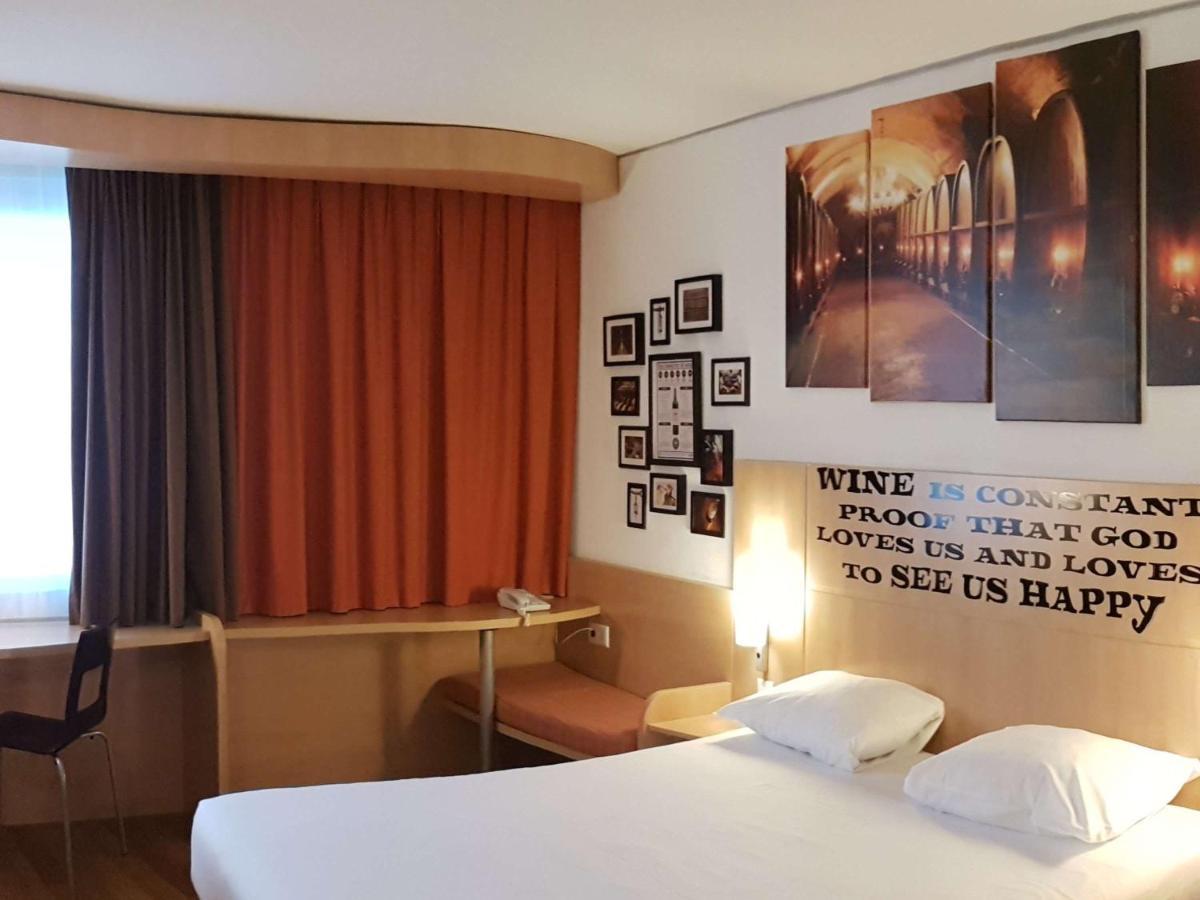 Ibis Geneve Petit Lancy Hotel Ngoại thất bức ảnh